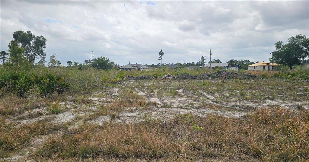 2613 23rd ST W, Lehigh Acres, FL 33971