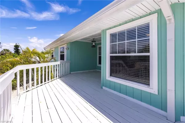 Sanibel, FL 33957,1830 Ibis LN