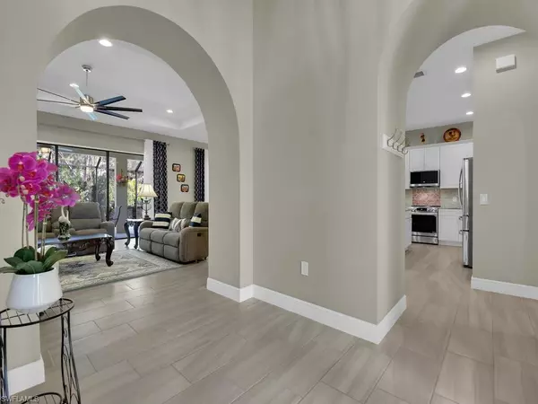 Fort Myers, FL 33913,10117 Avalon Lake CIR