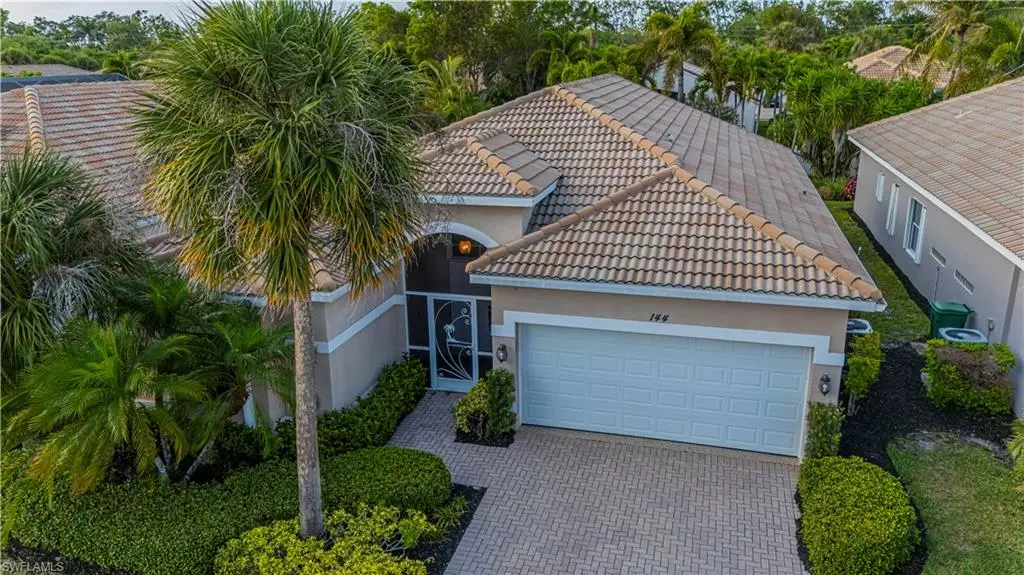 144 Glen Eagle CIR, Naples, FL 34104