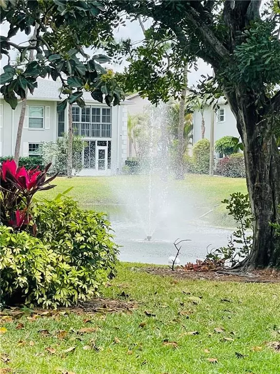 North Fort Myers, FL 33917,7092 Nantucket CIR #8
