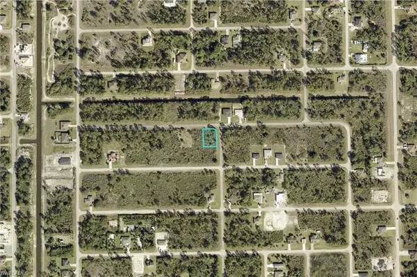 1128 Crocus ST E, Lehigh Acres, FL 33974