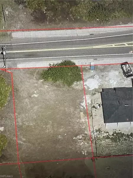 3109 8th ST SW, Lehigh Acres, FL 33976