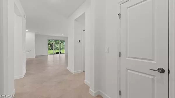 Alva, FL 33920,3160 Weston Manor DR