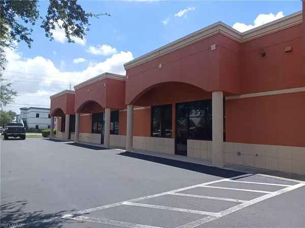 5483 Lee ST #10, Lehigh Acres, FL 33971