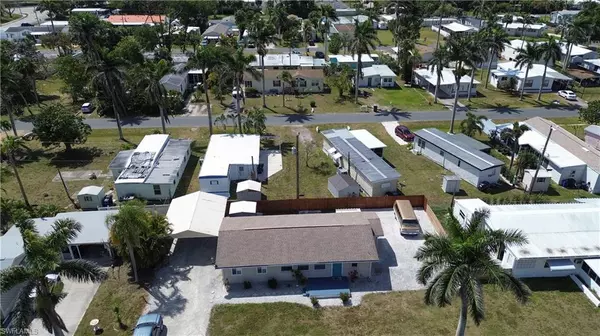 Fort Myers, FL 33908,12071 Palm DR
