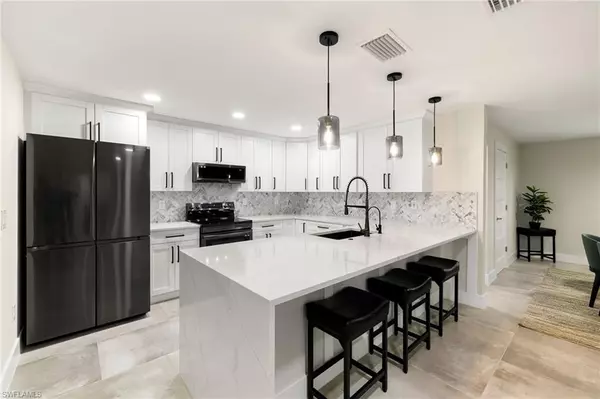 Naples, FL 34109,9874 Winterview DR