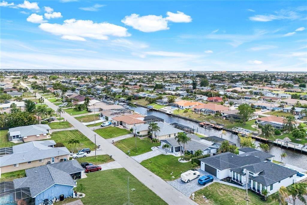 Cape Coral, FL 33904,1112 SE 31st ST