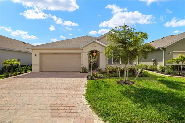 20376 Camino Torcido LOOP, North Fort Myers, FL 33917