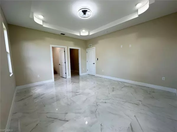 Lehigh Acres, FL 33971,2515 45th ST W
