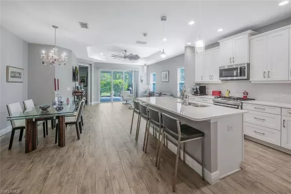 Naples, FL 34112,2167 Marquesa CIR