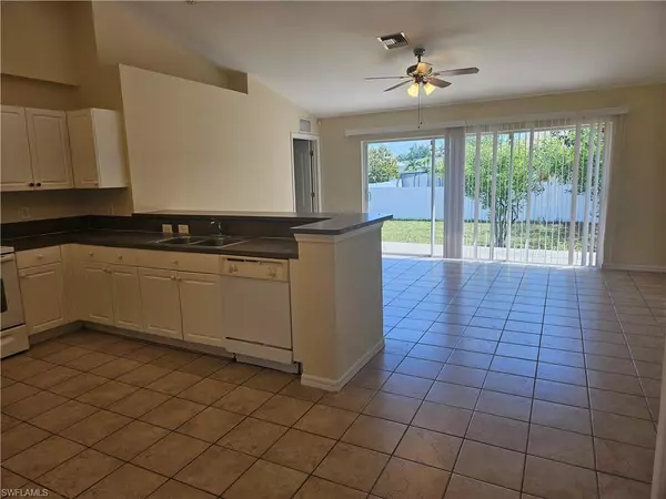 Lehigh Acres, FL 33971,4913 Bywood ST