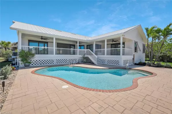 Sanibel, FL 33957,848 Limpet DR