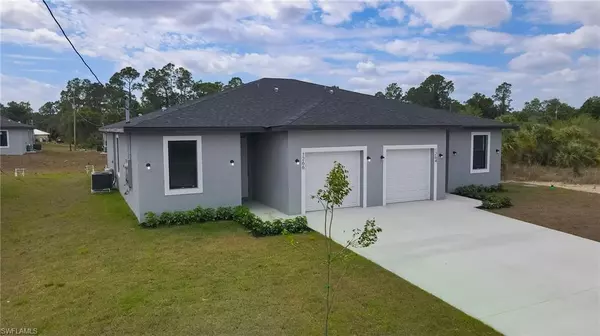 1266 MILWAUKEE BLVD #1266, Lehigh Acres, FL 33974
