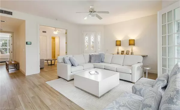 Naples, FL 34103,233 Colonade CIR #2205