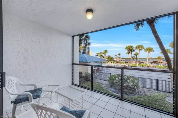Marco Island, FL 34145,1085 Bald Eagle DR #E207