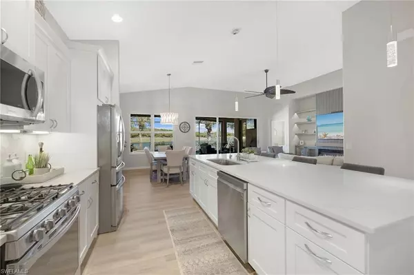 Miromar Lakes, FL 33913,10304 Porto Romano DR