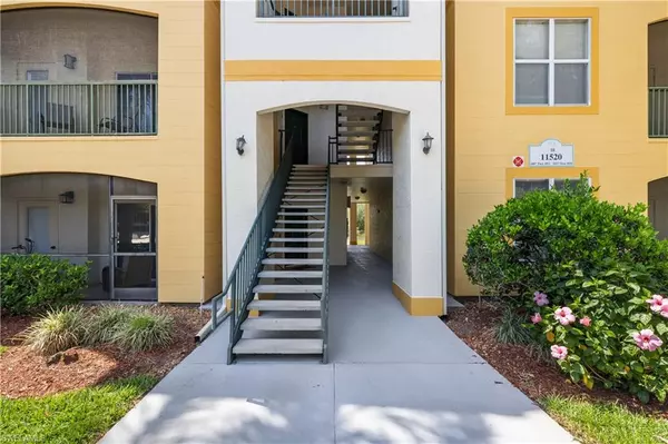 Fort Myers, FL 33913,11520 Villa Grand #1018