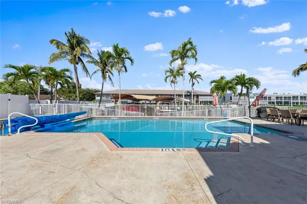 Cape Coral, FL 33904,4546 SE 6th PL #E