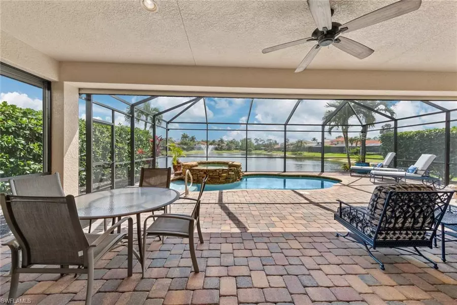 12718 Aviano DR, Naples, FL 34105