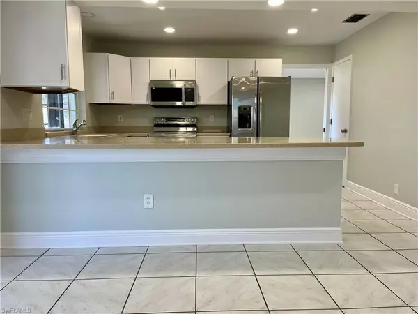 Fort Myers, FL 33919,1206 Medinah DR