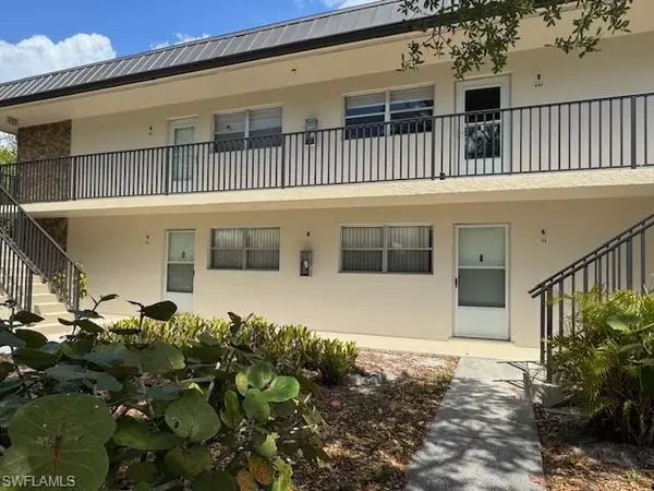 Fort Myers, FL 33907,1560 Colonial BLVD #222