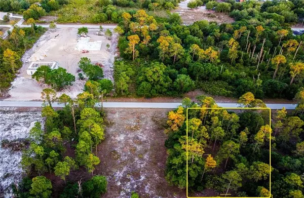 Lehigh Acres, FL 33972,1015 Irving AVE