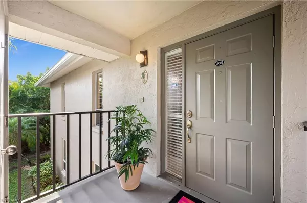 Cape Coral, FL 33904,4213 SE 19th AVE #205