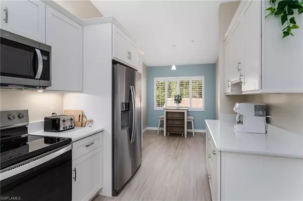 Naples, FL 34114,6730 Beach Resort DR #6