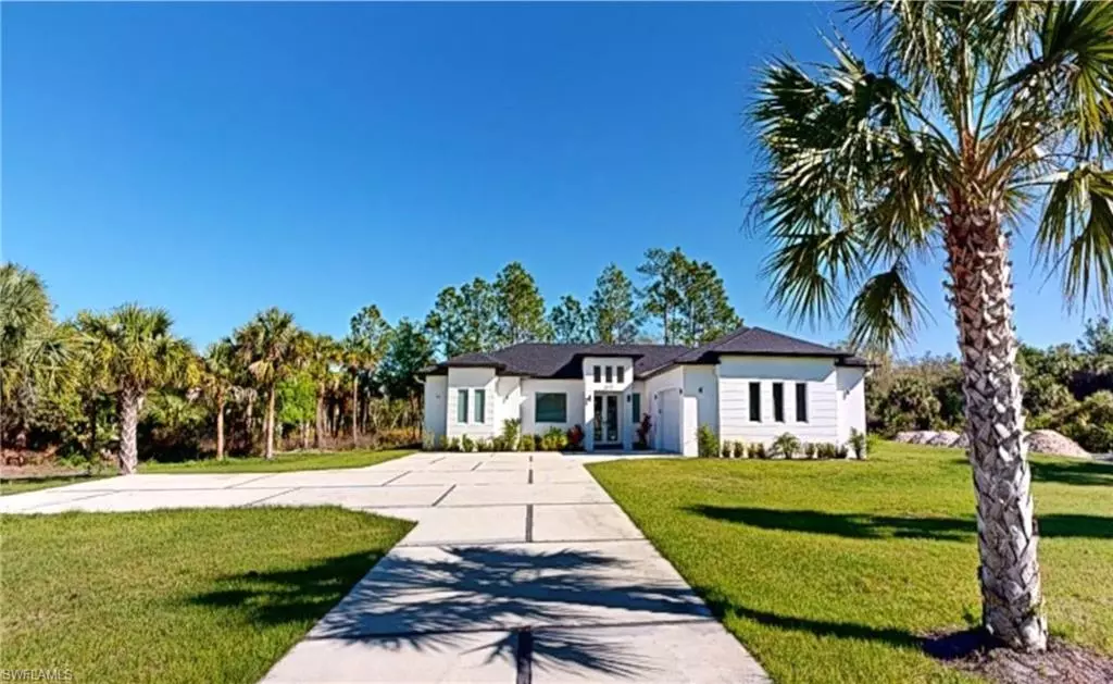 Naples, FL 34117,2631 30th AVE SE