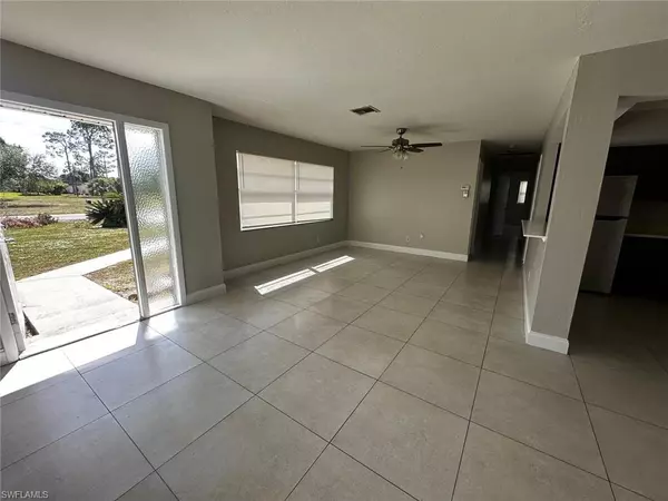 Lehigh Acres, FL 33936,215 Edward AVE