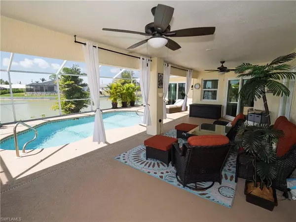 Cape Coral, FL 33993,304 NW 12th LN
