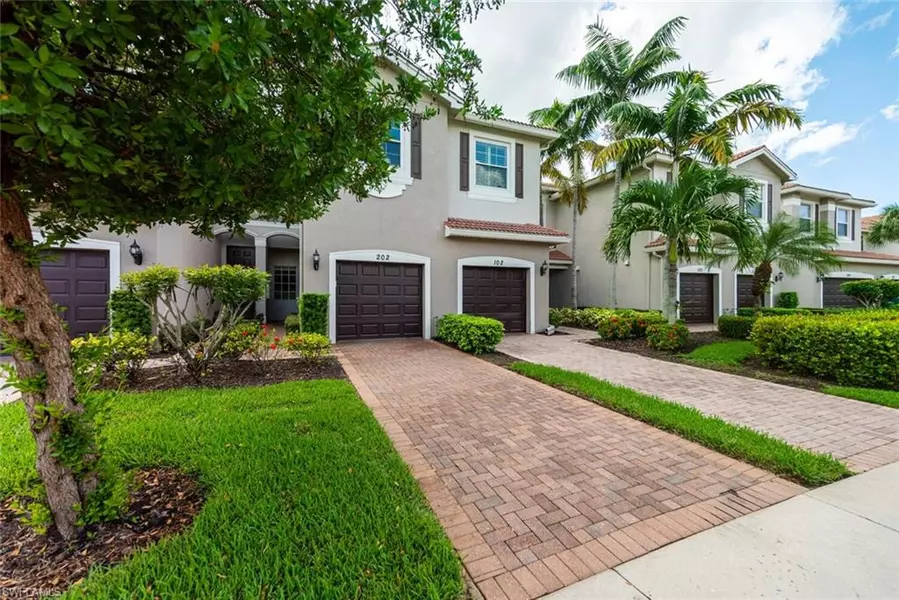 6532 Monterey PT #202, Naples, FL 34105