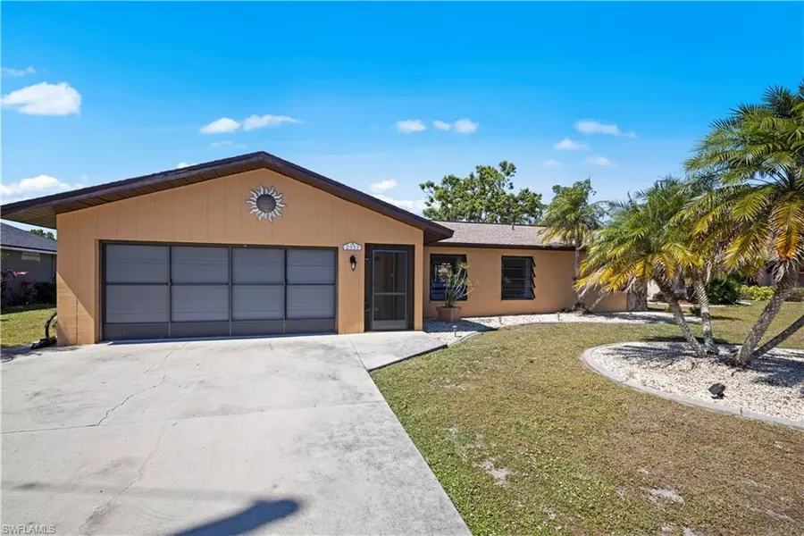 2333 Rio De Janeiro AVE, Punta Gorda, FL 33983