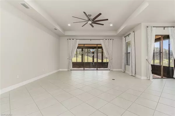 Fort Myers, FL 33913,10079 Chesapeake Bay DR