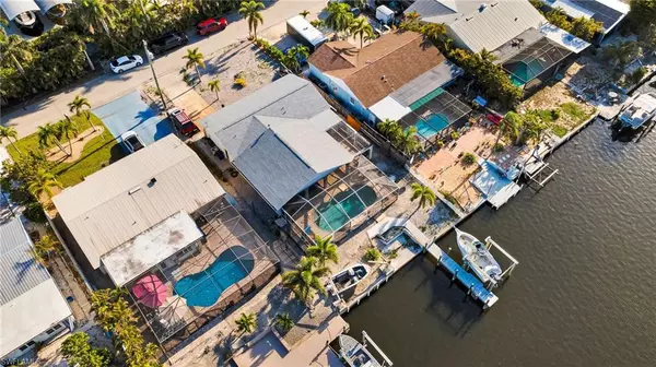 Matlacha Isles, FL 33991,17638 Corallina DR