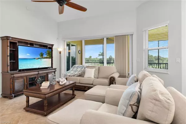 Naples, FL 34114,1286 Rialto WAY #9-202