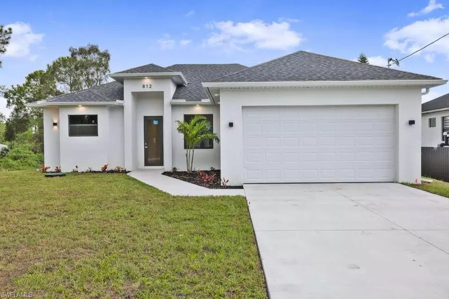 812 Homestead RD S, Lehigh Acres, FL 33974