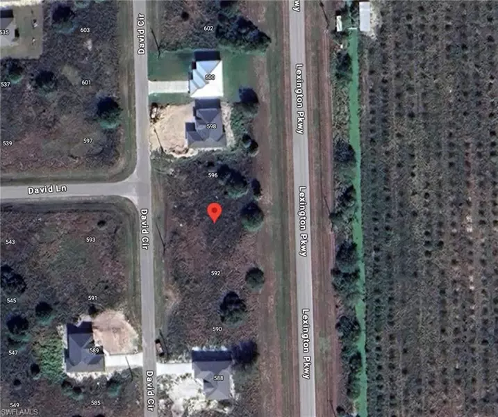 594 David CIR, Labelle, FL 33935