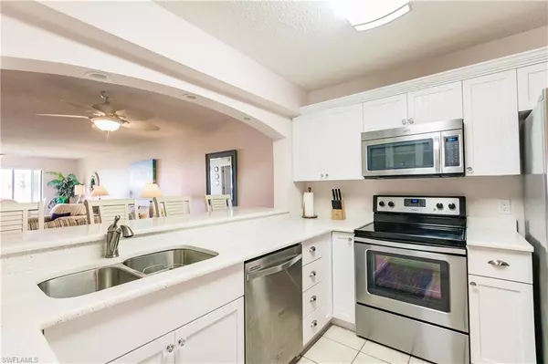 Fort Myers, FL 33919,9435 Sunset Harbor LN #223