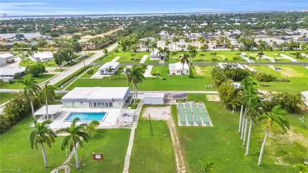 Fort Myers, FL 33908,99 Oak LN