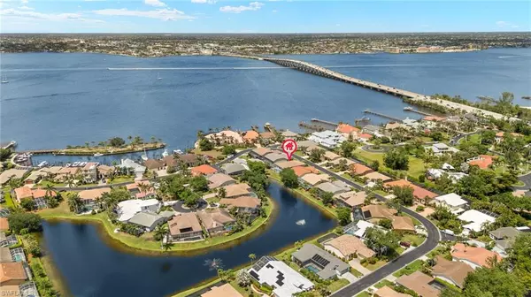 Fort Myers, FL 33919,12773 Yacht Club CIR