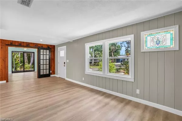 North Fort Myers, FL 33903,135 Standish CIR