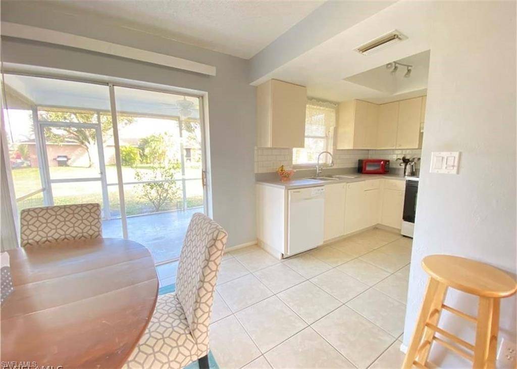 Cape Coral, FL 33990,1815 SE 11th AVE