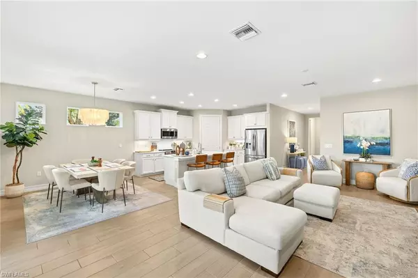 Naples, FL 34114,14546 Tropical DR