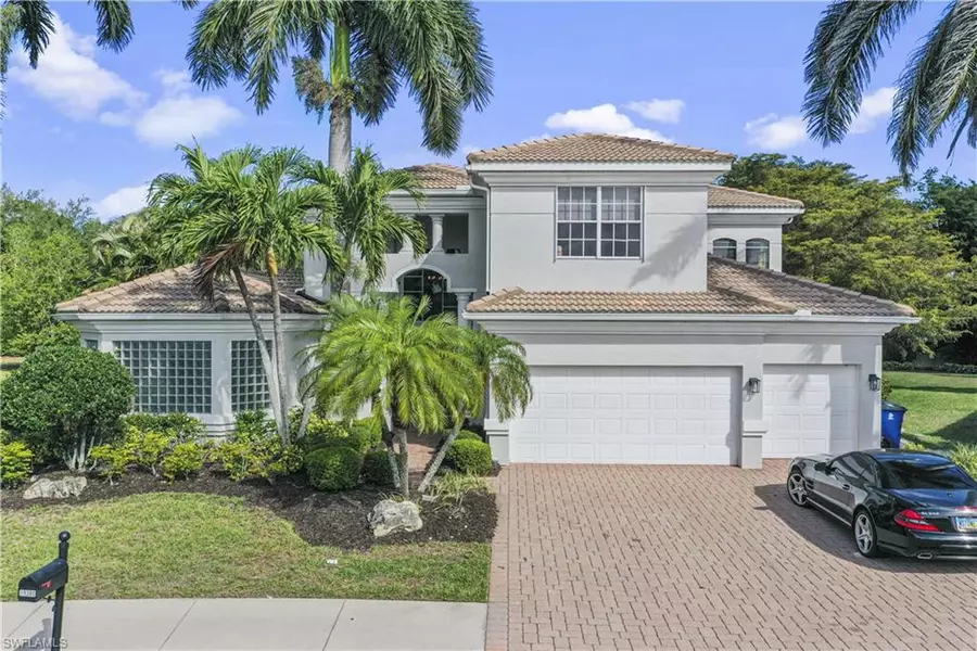 19380 La Serena DR, Estero, FL 33967