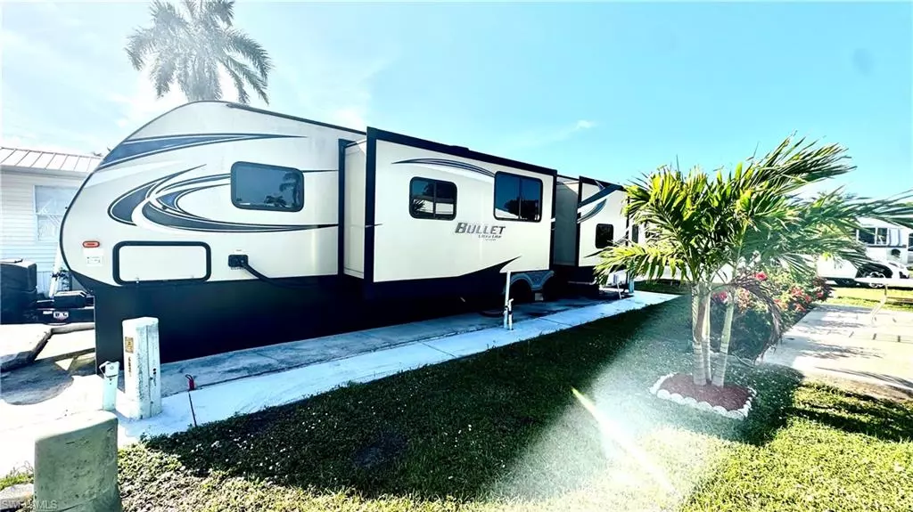 Fort Myers, FL 33908,11102 Stardust DR