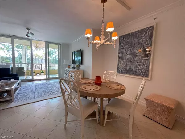 Naples, FL 34109,2748 Tiburon BLVD E #C-103