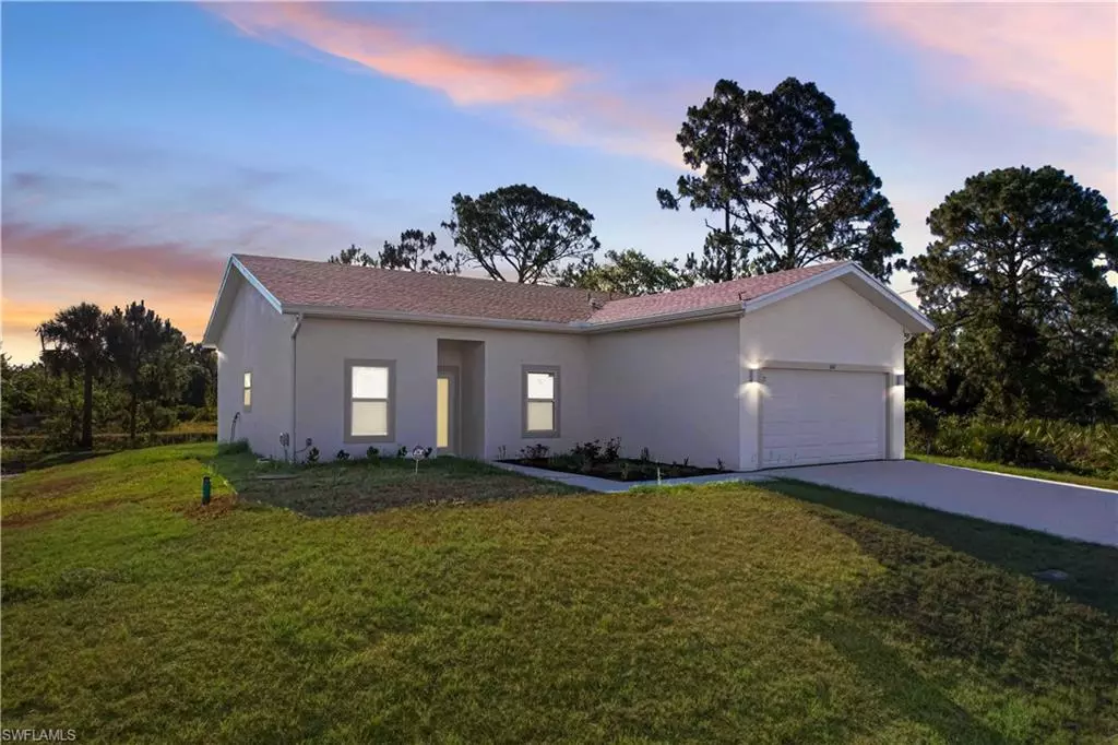 Lehigh Acres, FL 33974,642 Stanley AVE S