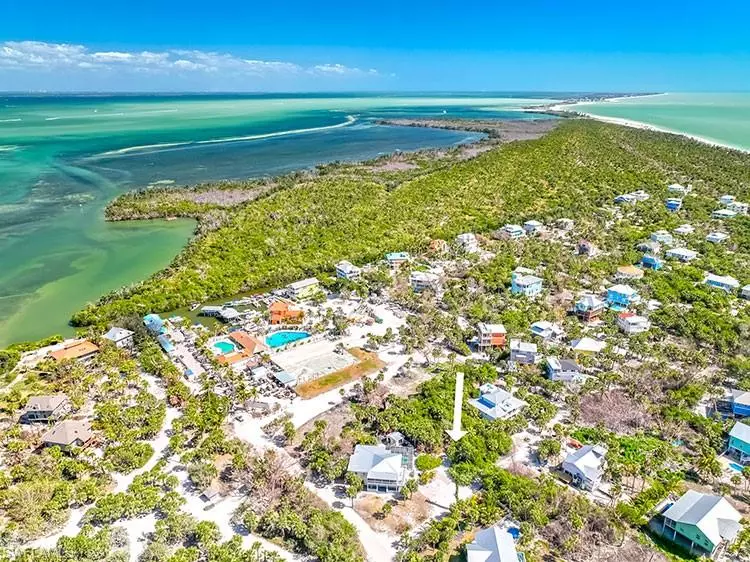 Upper Captiva, FL 33924,517 Longboat CIR
